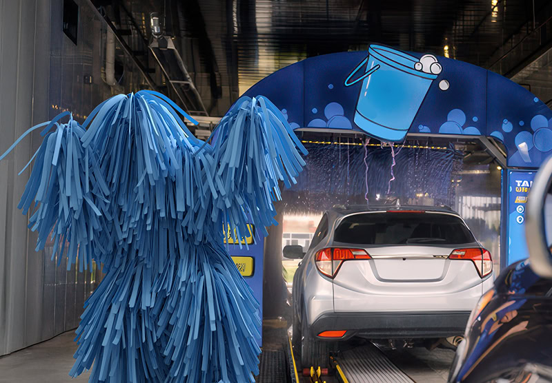 Wascotte staat in een kettingstraat.